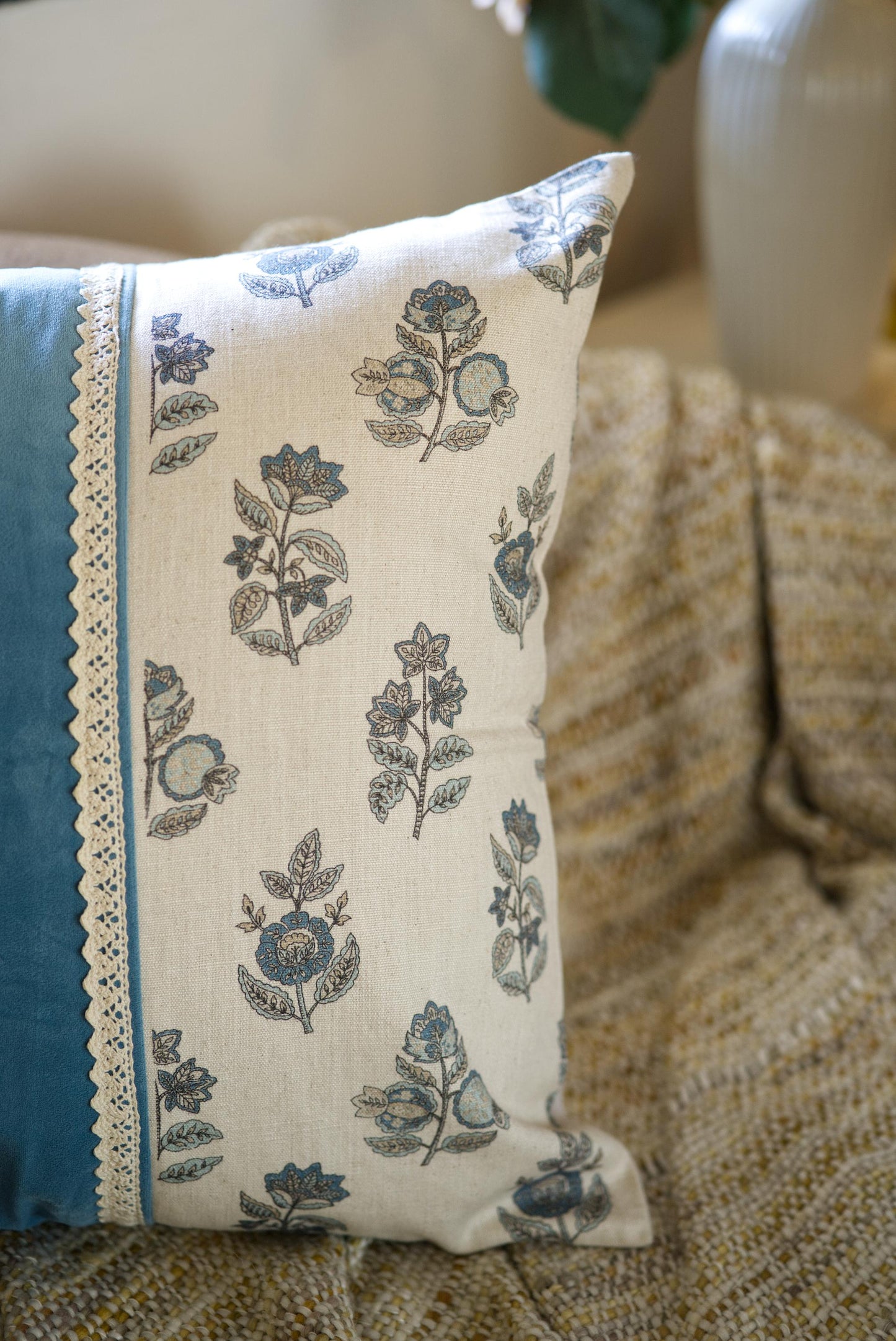 The blue patch cushion