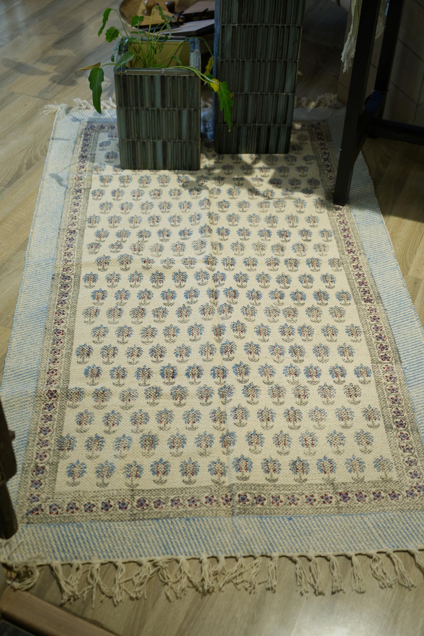 Blue Floral Floor rug - small