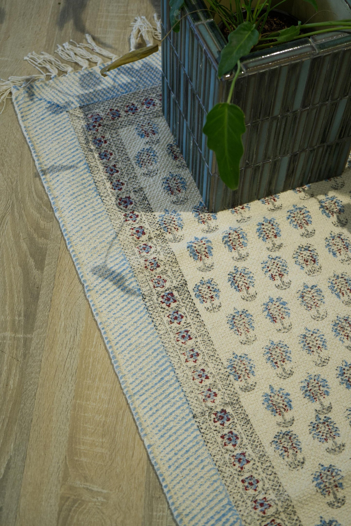 Blue Floral Floor rug - small