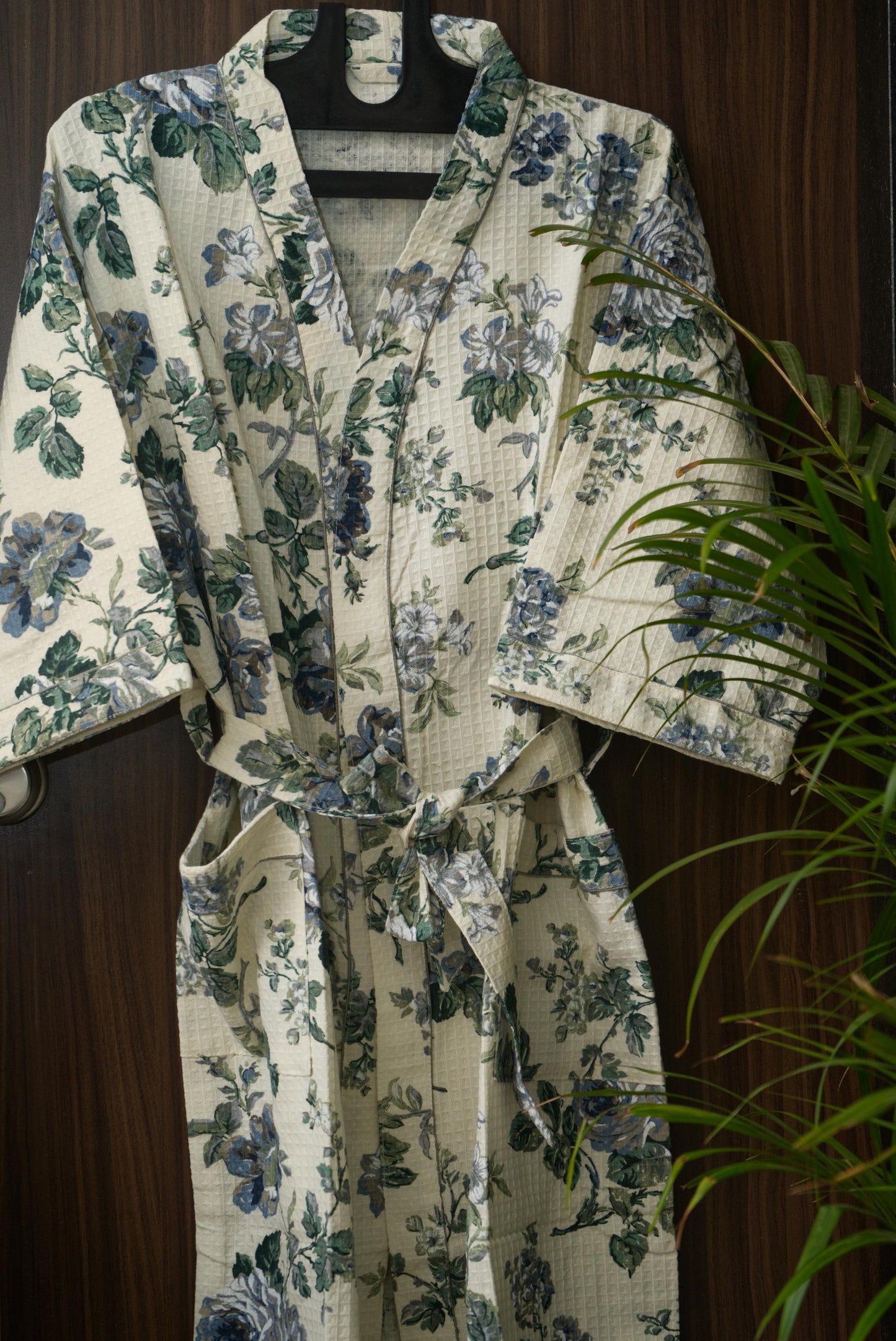 The Blue rose bathrobe