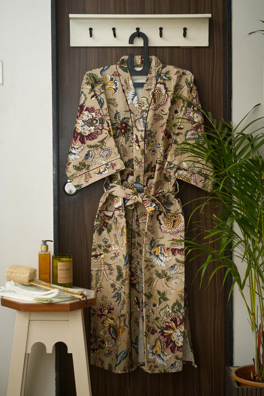 The Beige floral bathrobe