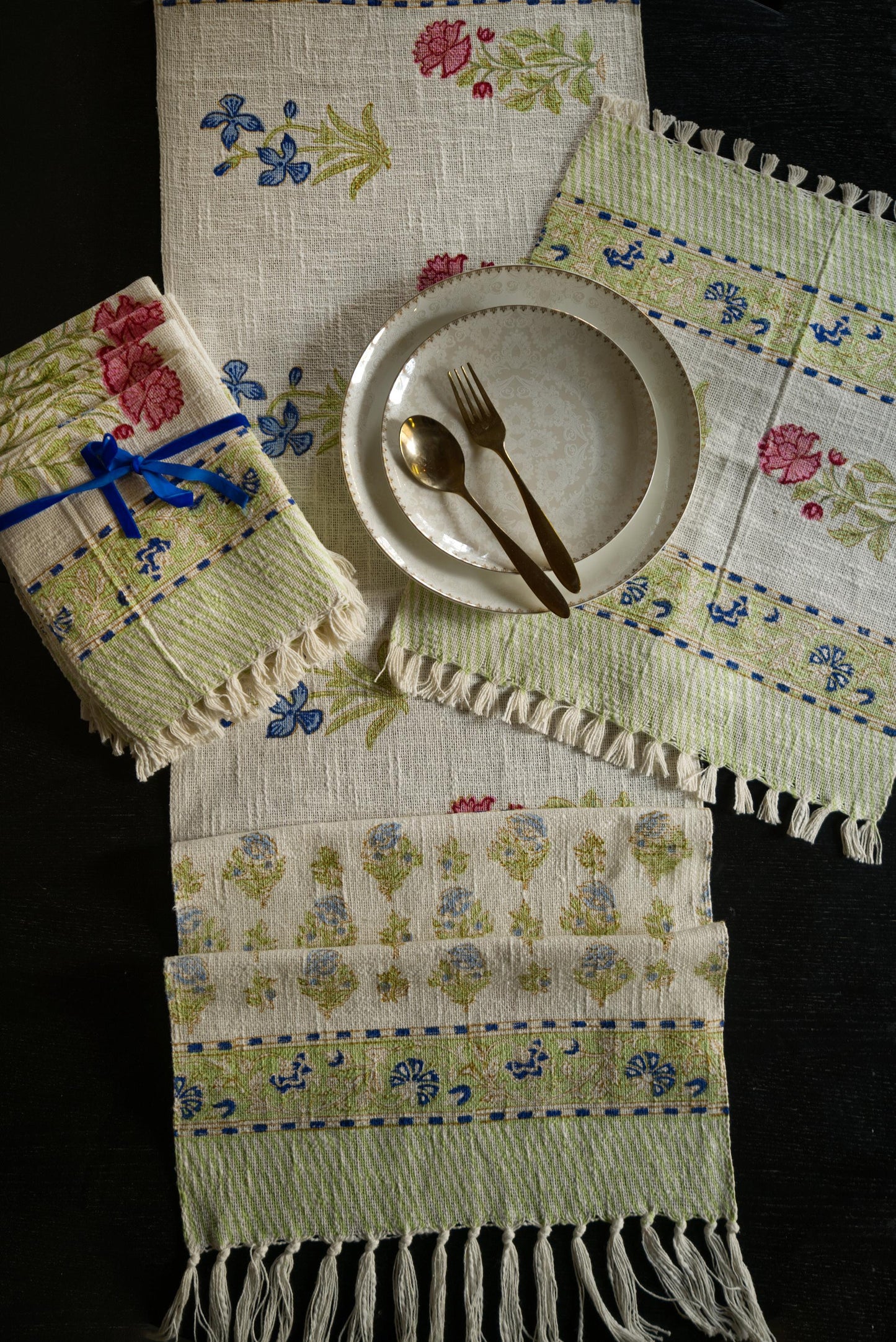 The pink and blue romance - Dining set
