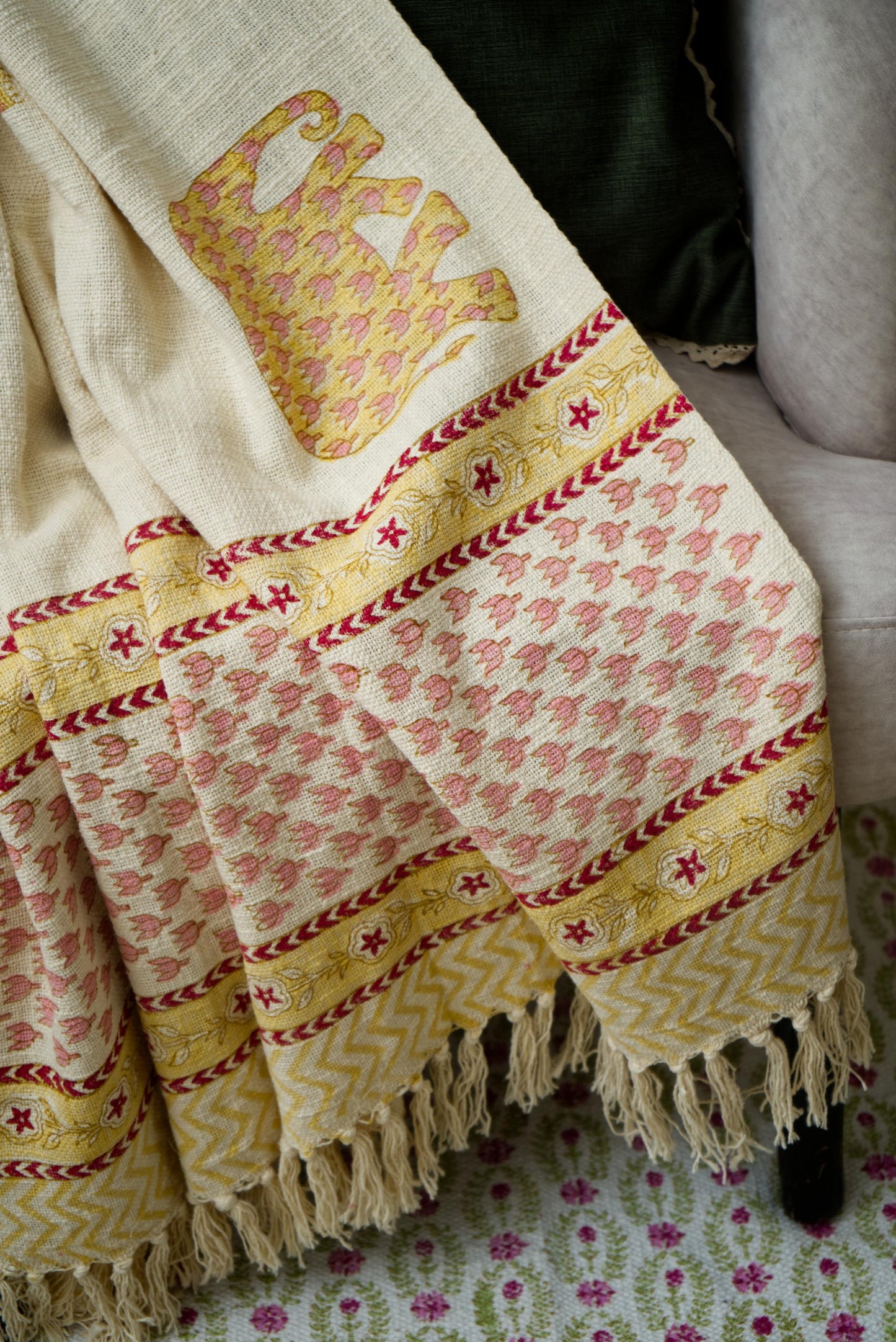 The Willow cottage Throw