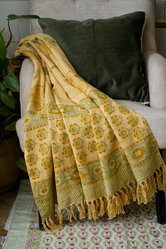 The Meadow Walk Throw