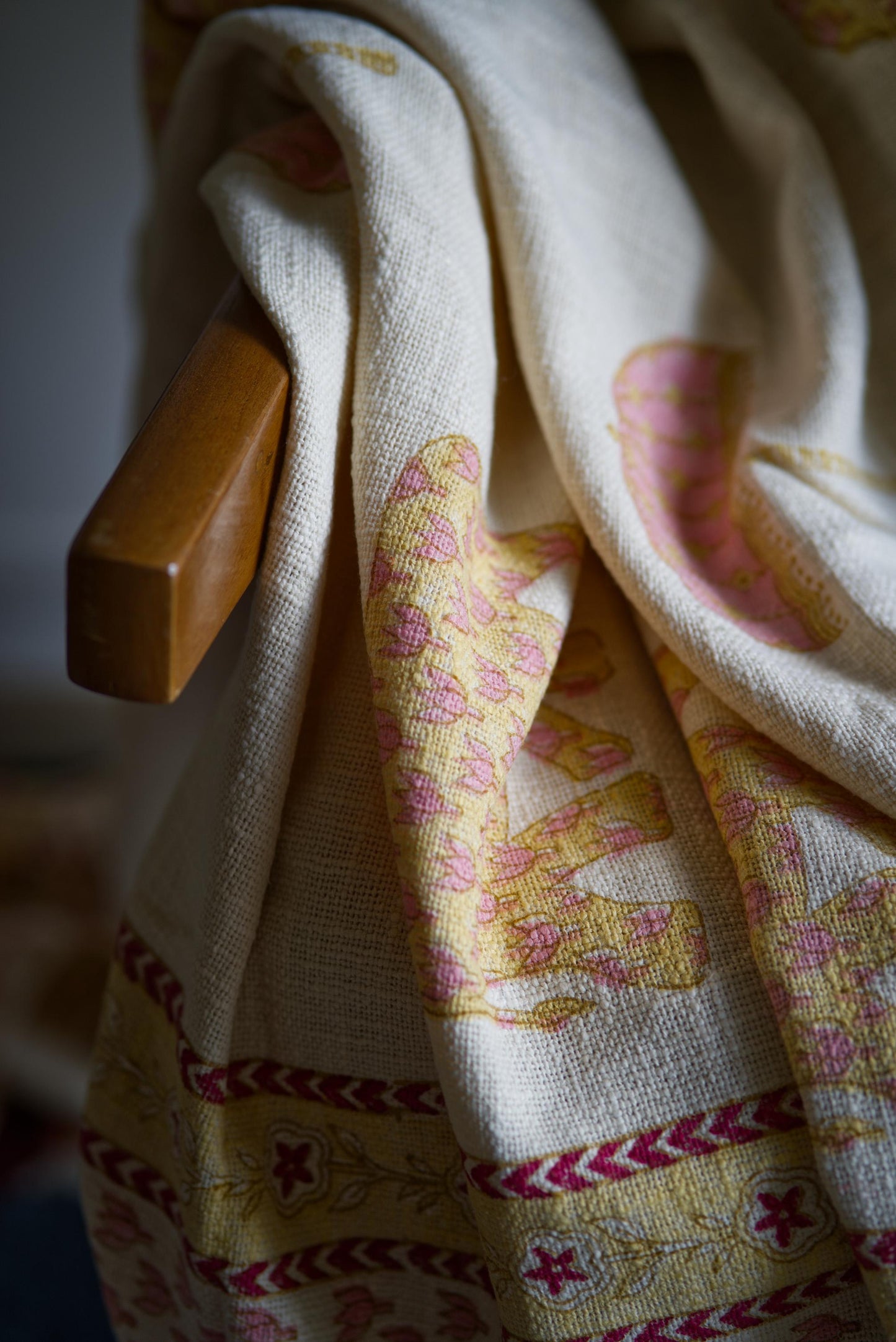 The Willow cottage Throw