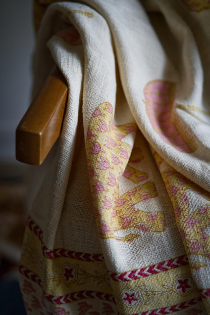 The Willow cottage Throw