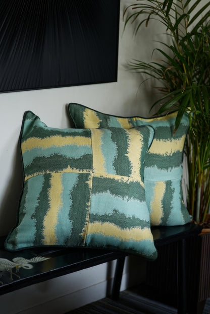 The Stripped Cushion cover set