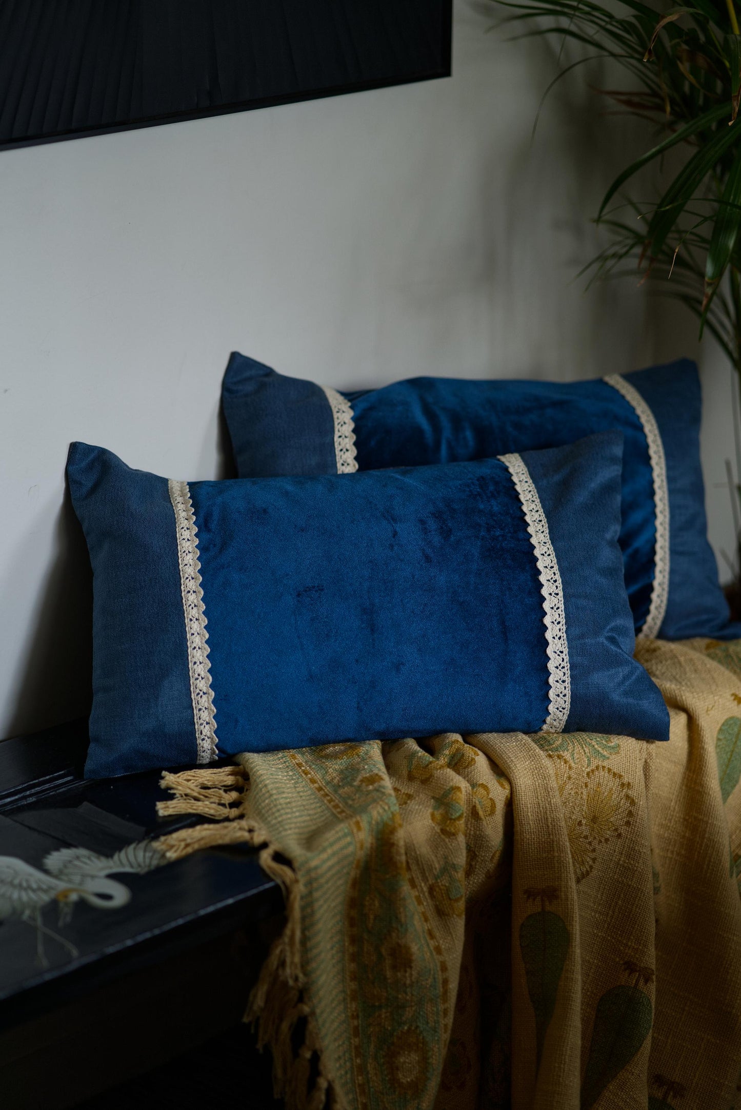 The Blue Patchwork Lumbar cushion cover set