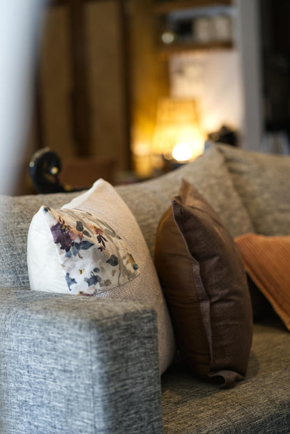 The Hazelnut Haven Cushion set