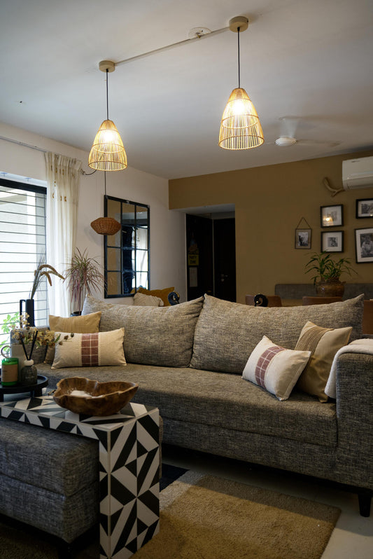 The Oak and Linen Cushion set