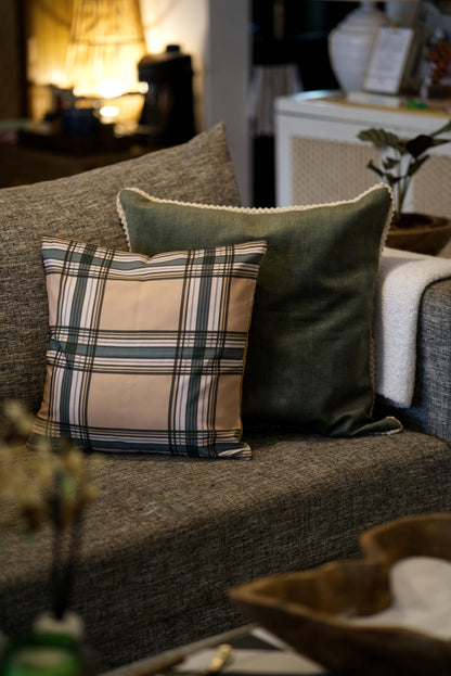 The Manor and Moss cushion set