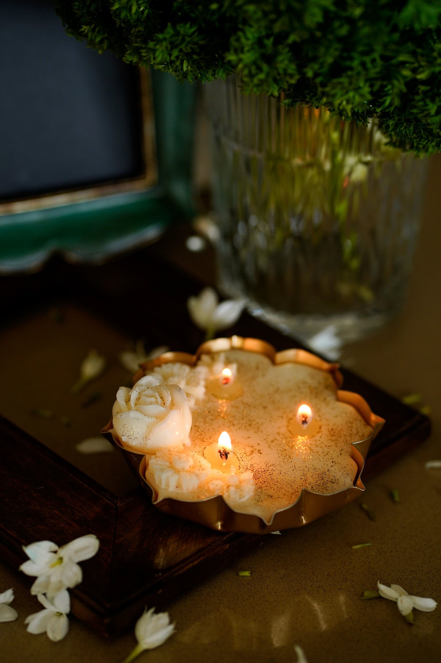 The Lotus Urli Candle