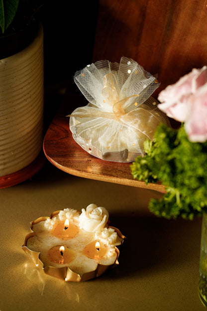 The Lotus Urli Candle