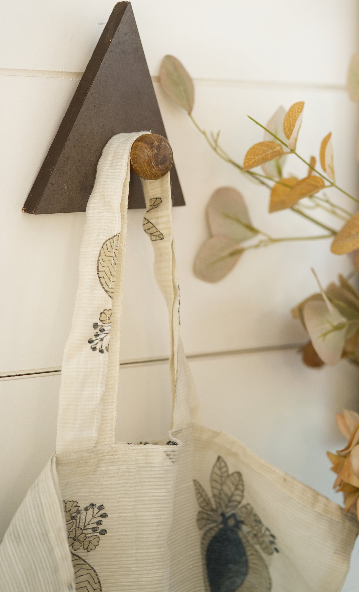 Wall hook - Triangle